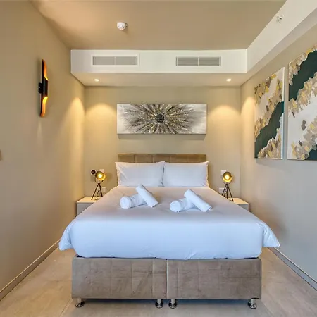The Official Mercury Suites, With Access To Pool By 360 Estates * سانت جوليان