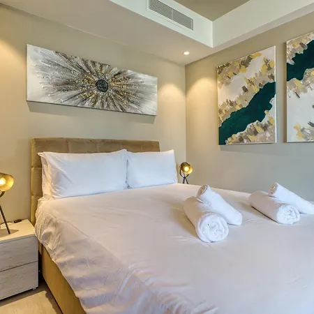 The Official Mercury Suites, With Access To Pool By 360 Estates * San Ġiljan