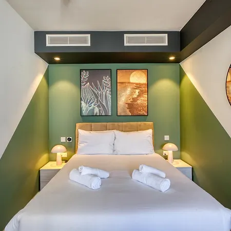 The Official Mercury Suites, With Access To Pool By 360 Estates * St. Julian's