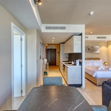 The Official Mercury Suites, With Access To Pool By 360 Estates *