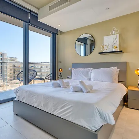 The Official Mercury Suites, With Access To Pool By 360 Estates * St. Julian's