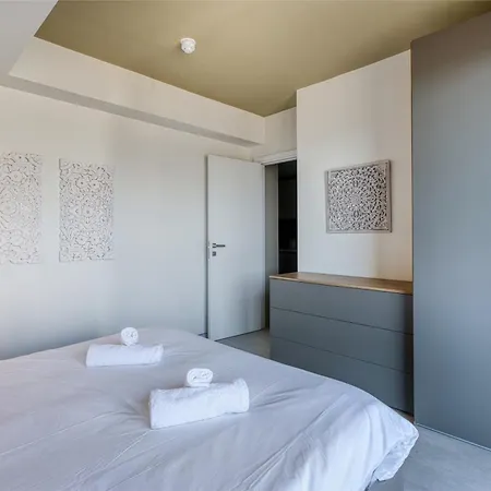 The Official Mercury Suites, With Access To Pool By 360 Estates * St. Julian's